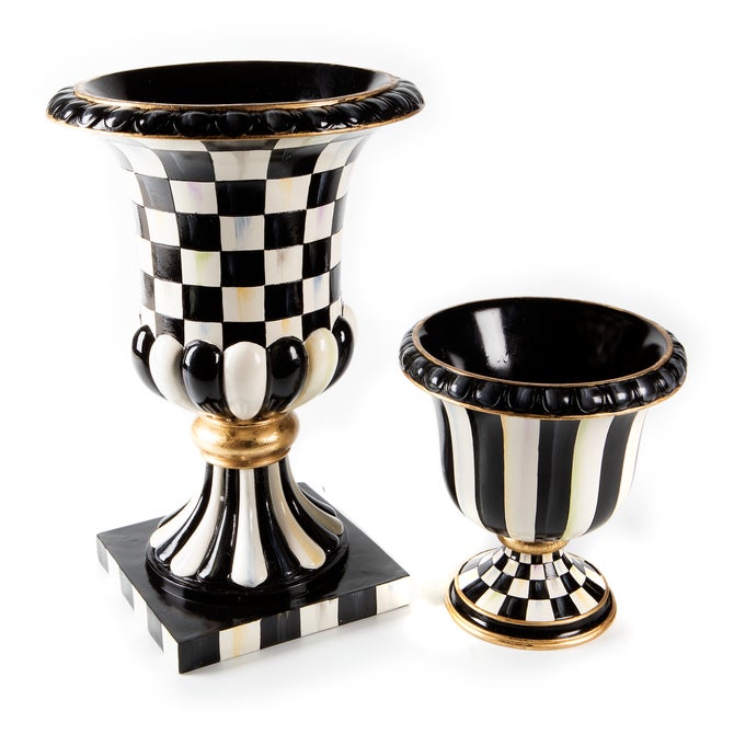 Courtly Stripe Tabletop Urn image number 5