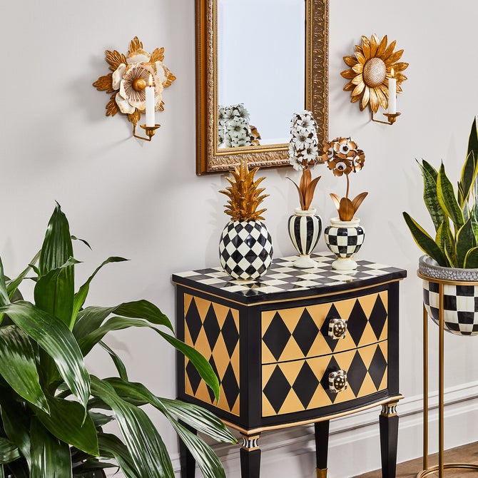 Marquee Pineapple image number 2