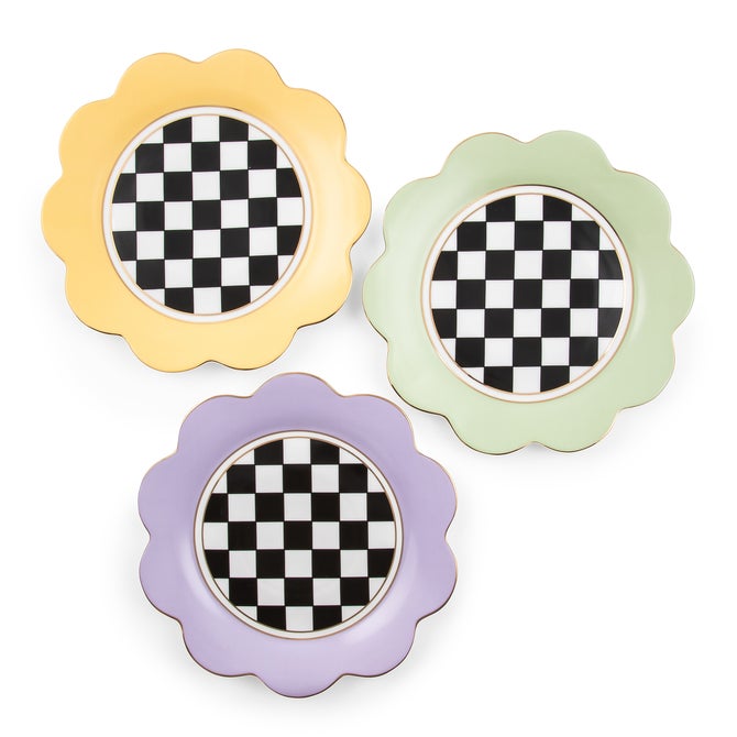 Buttercream Petal Dinner Plate image number 2