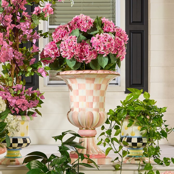Rosy Check Pedestal Urn image number 3