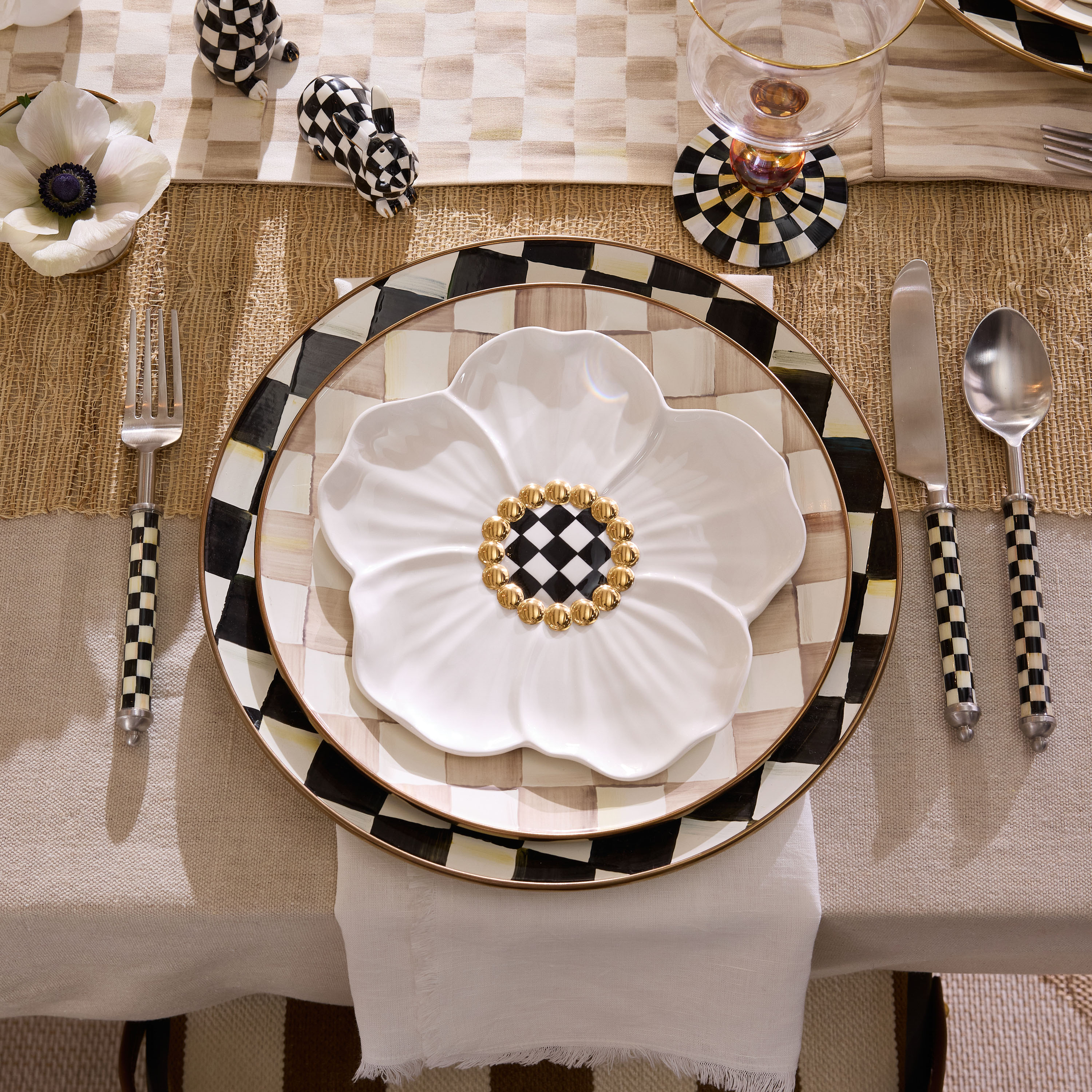 MacKenzie-Childs White Rabbit Dessert Plates - Thumbnail 5