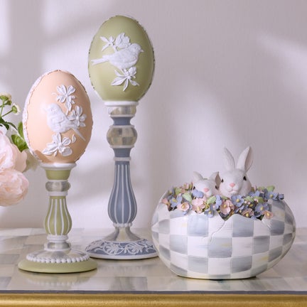 Cameo Peekaboo Egg