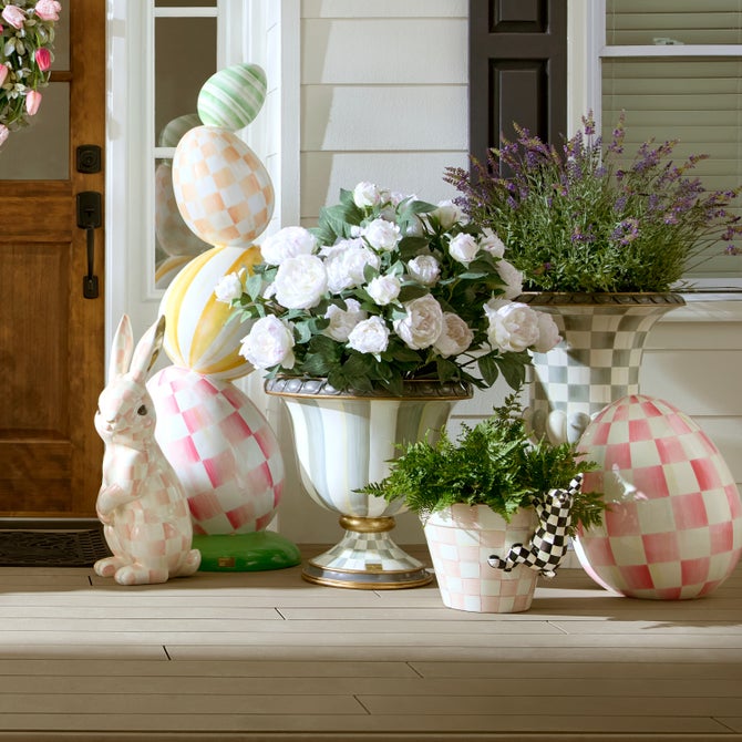 White Peony Urn Filler image number 1