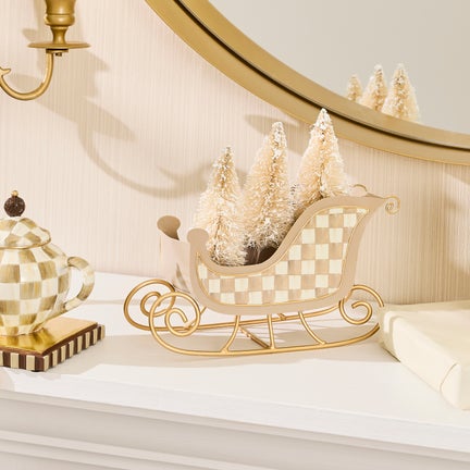 Natural Noel Tin Sleigh with Trees