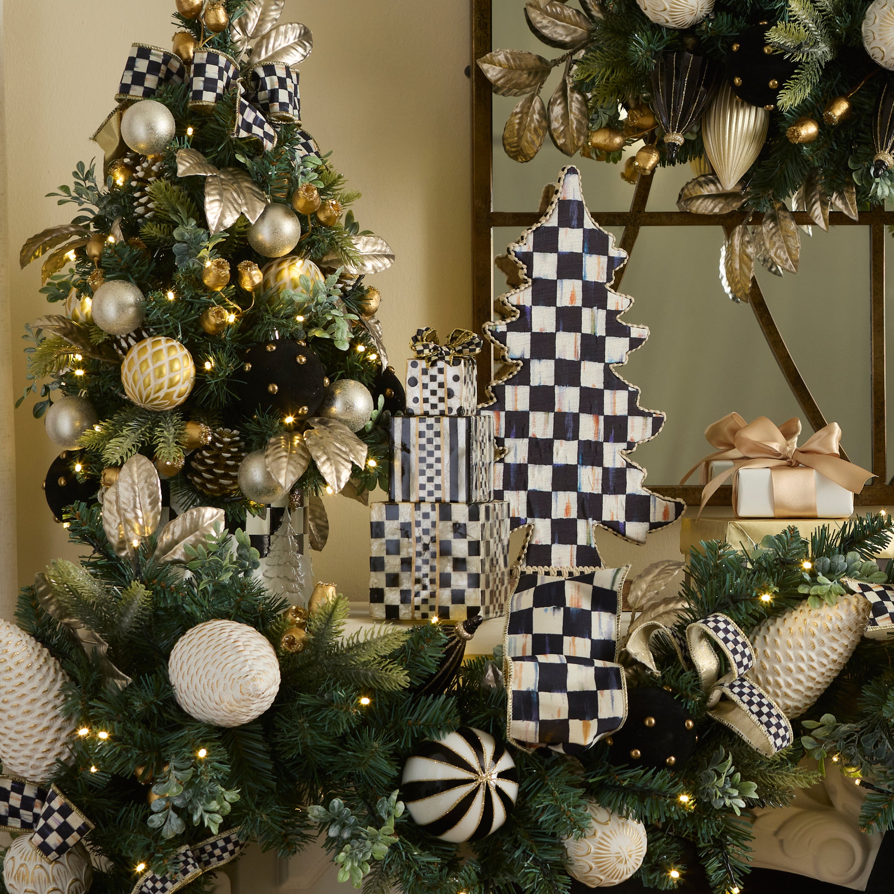 MacKenzie-Childs | Courtly Capiz Gift Tower