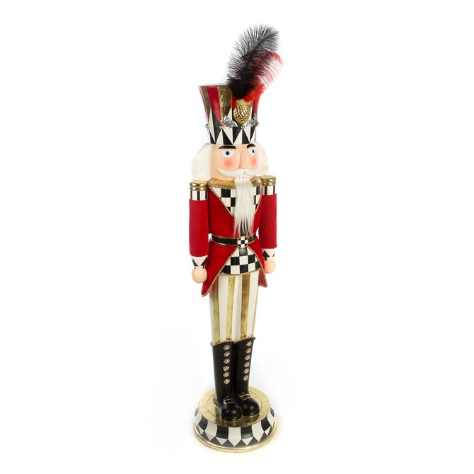 Castle Guard Trophy Nutcracker image number 0