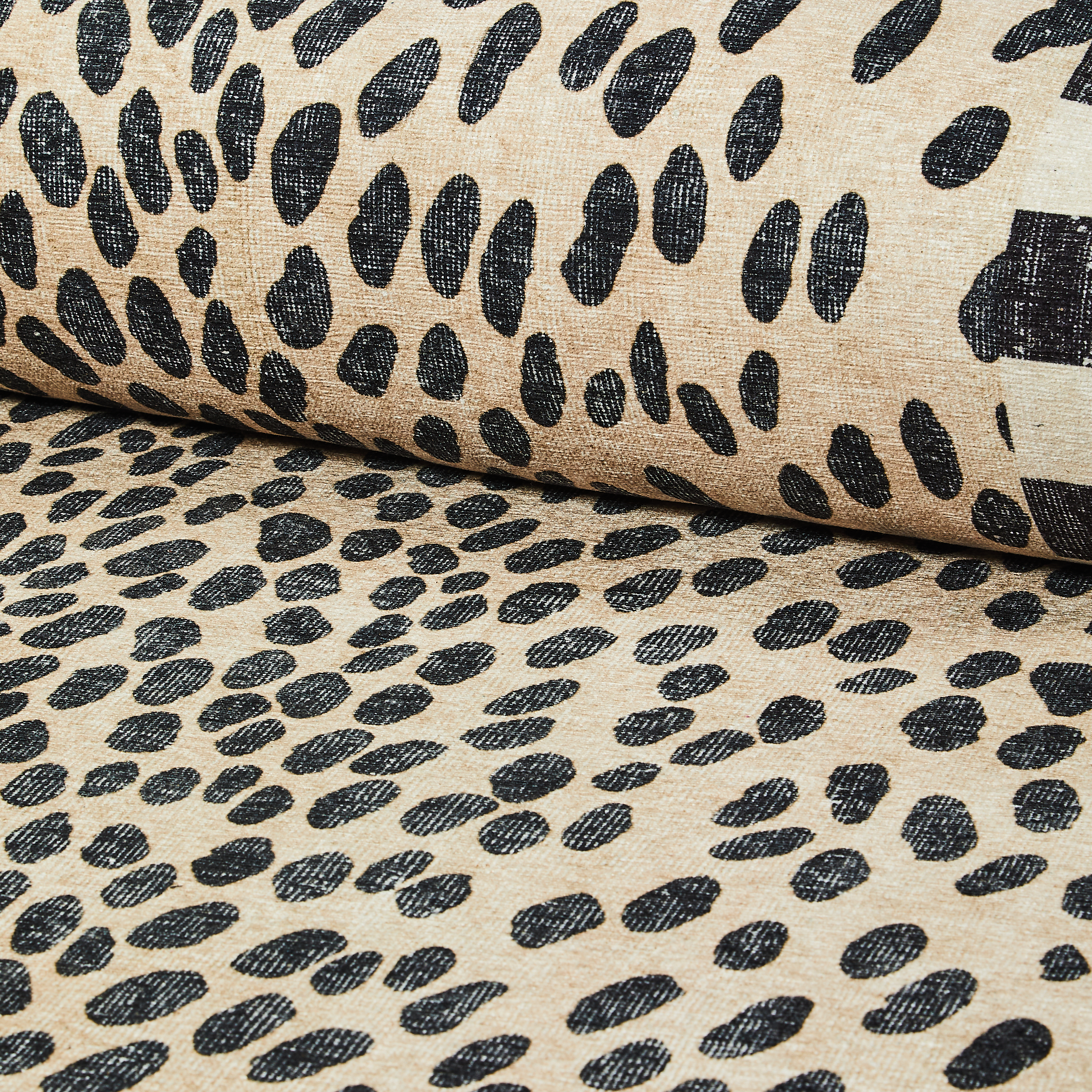 MacKenzie-Childs | Snow Leopard 8' x 10' Washable Rug