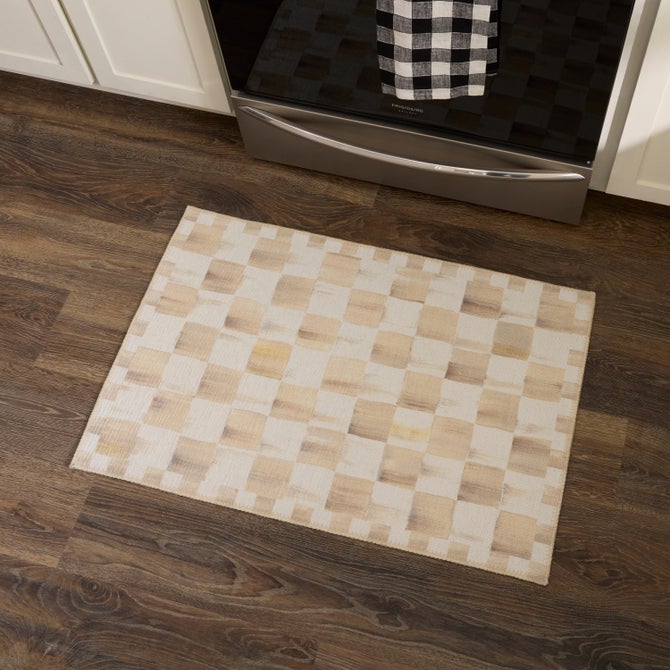 Mocha Checkered 2' x 3' Washable Rug image number 1