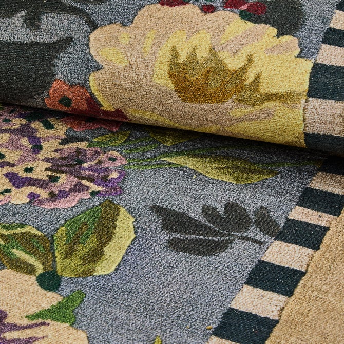 Tudor Rose 3' x 5' Washable Rug image number 3