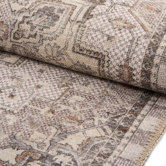 Heriz Checked Mocha 5' x 7'6" Washable Rug image number 2
