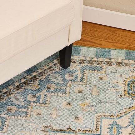 Heriz Checked Aqua 6' Octagon Washable Rug