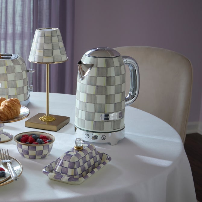 Sterling Check Electric Kettle image number 3