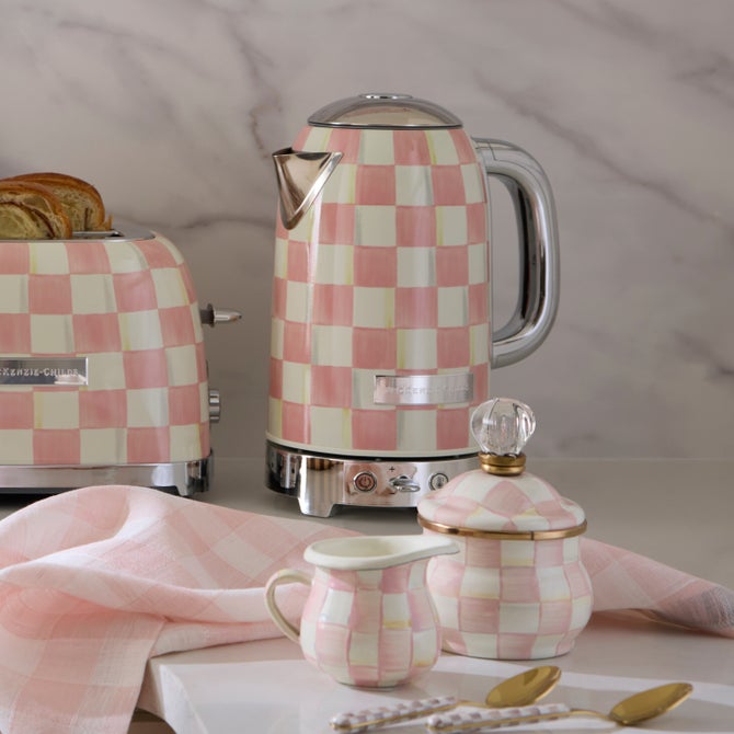 Rosy Check Electric Kettle image number 3