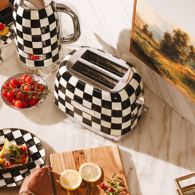 Courtly Check 2-Slice Toaster image number 10