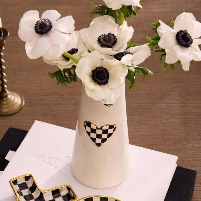 Courtly Check Tall Heart Vase image number 1
