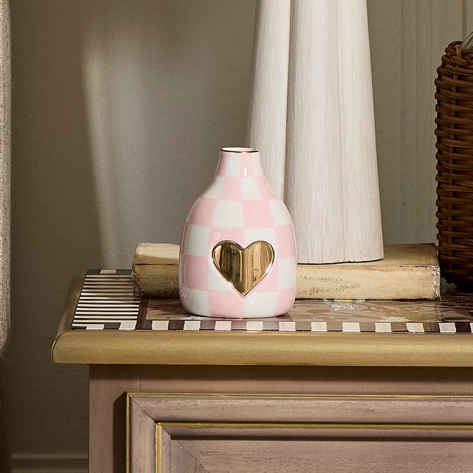 Rosy Check Heart Bud Vase image number 3