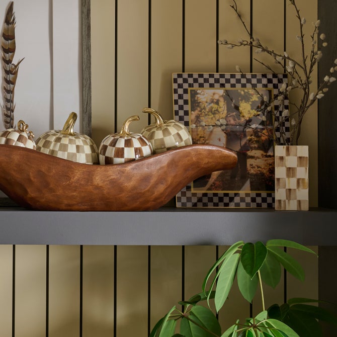 Mocha Check Small Pillar Vase image number 1