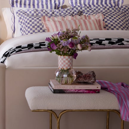 Rosy Check Glass Vase