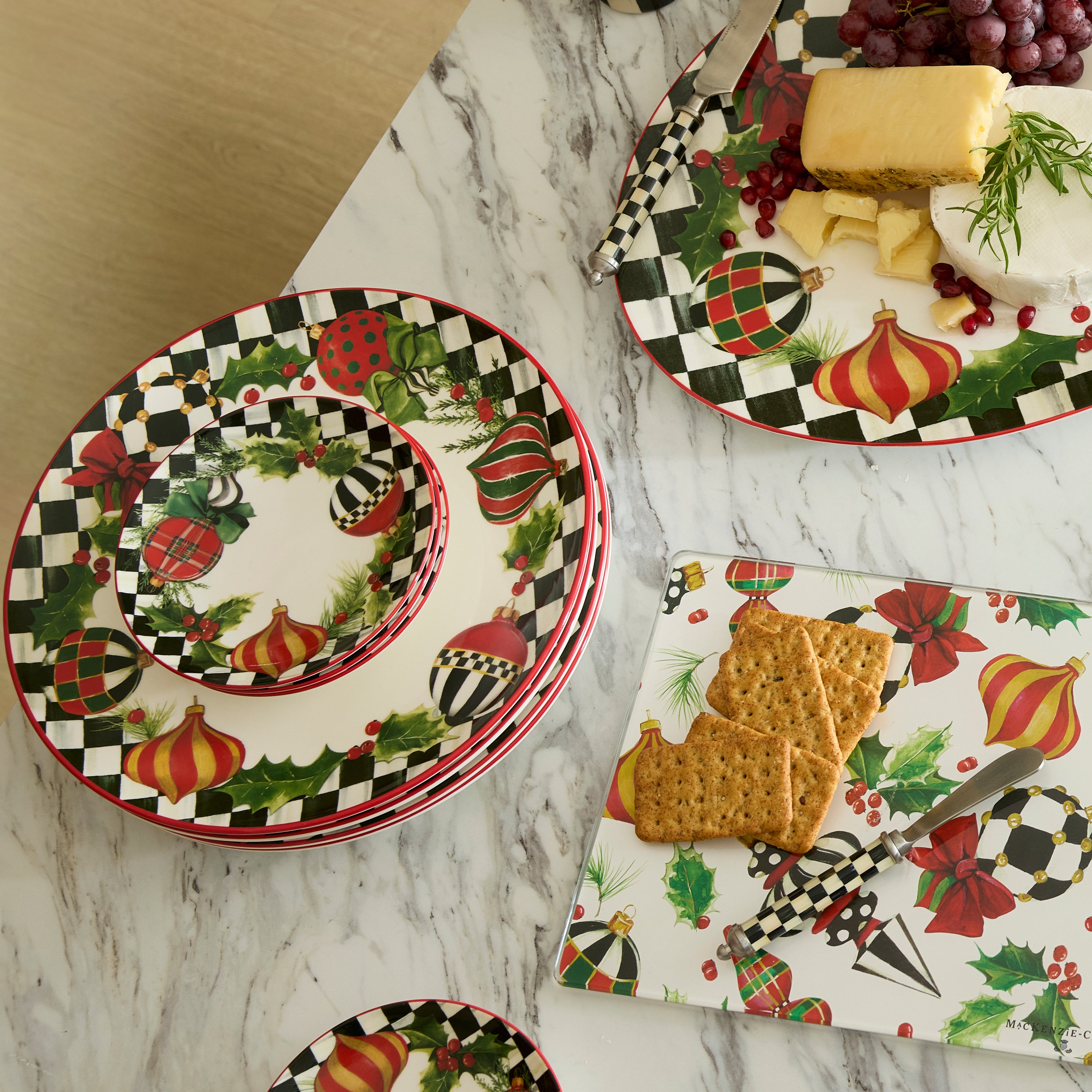 MacKenzie-Childs | Deck the Halls Dinner Plates, Set of 4