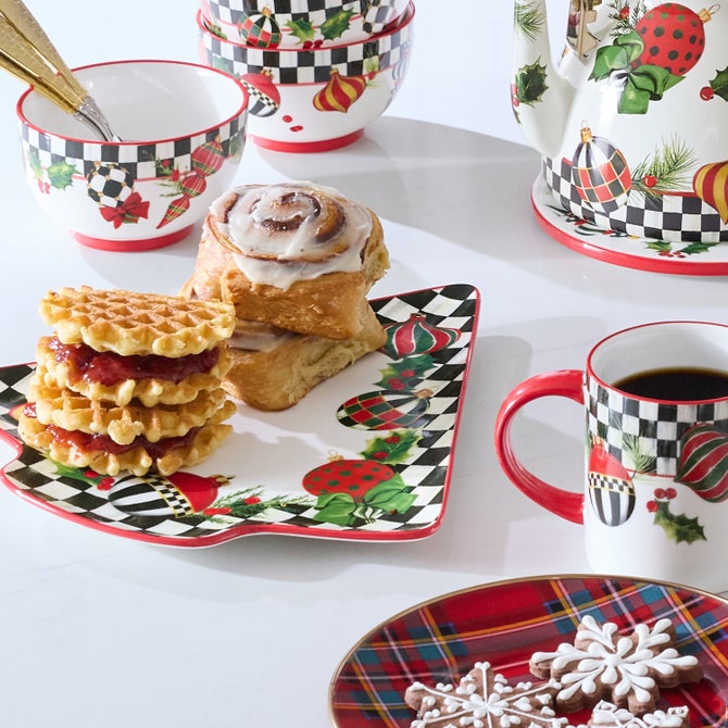Deck the Halls Tree Serving Platter image number 4