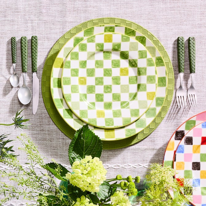 Green Check Dinner Plate image number 3