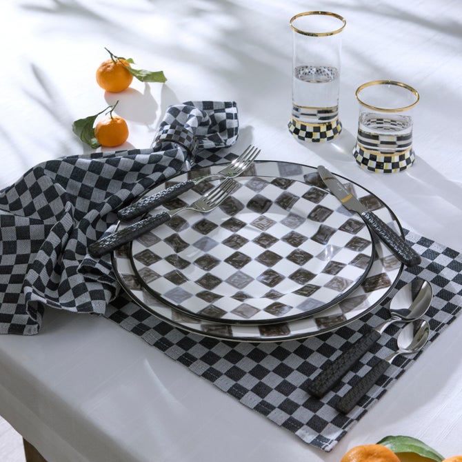 Black Check Dinner Plate image number 1
