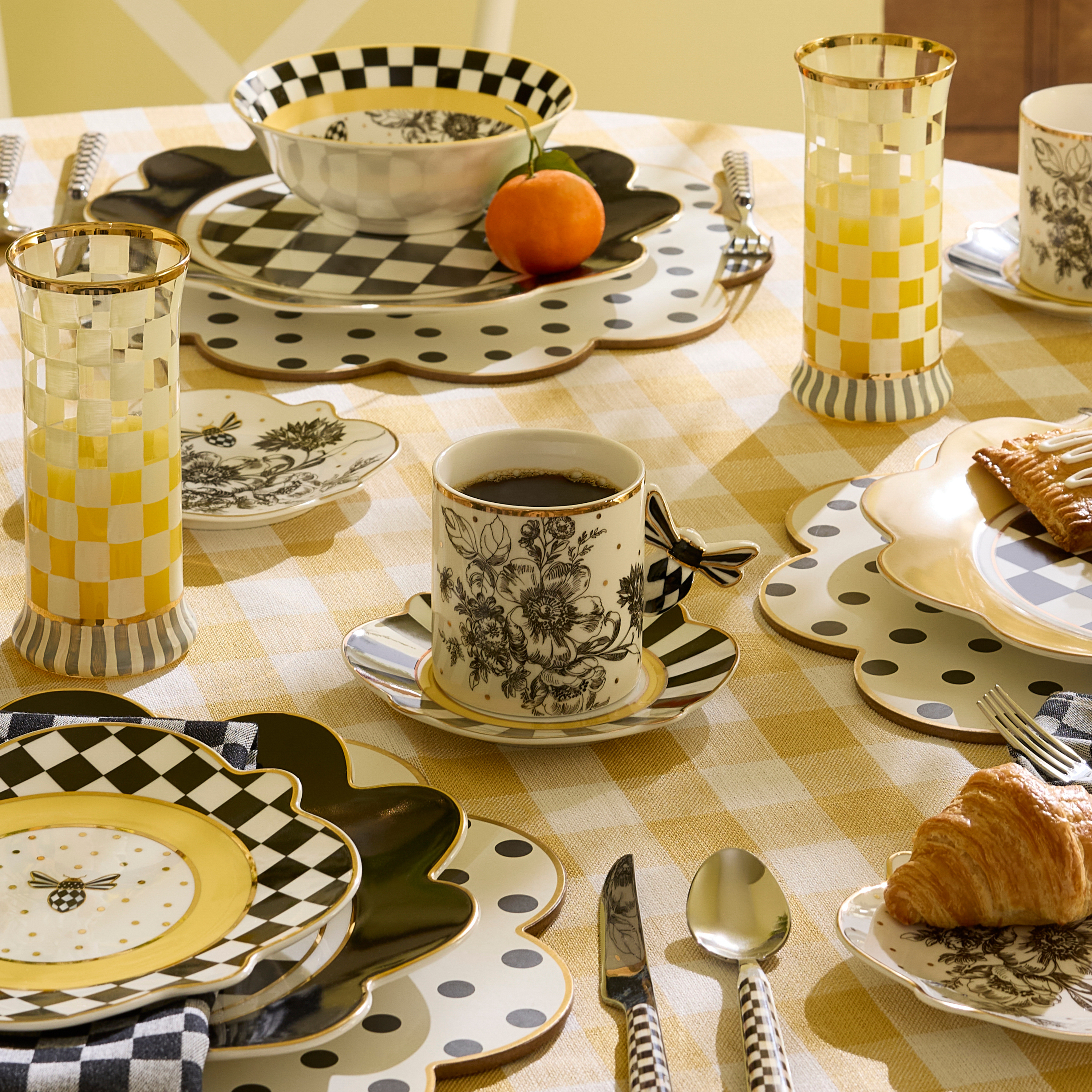 MacKenzie-Childs | Bee Toile Mug & Saucer Set