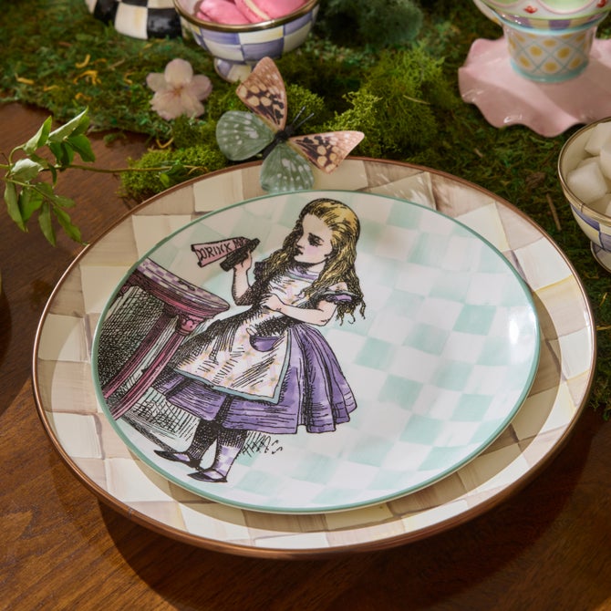 Wonderland Plates, Set of 4 image number 1