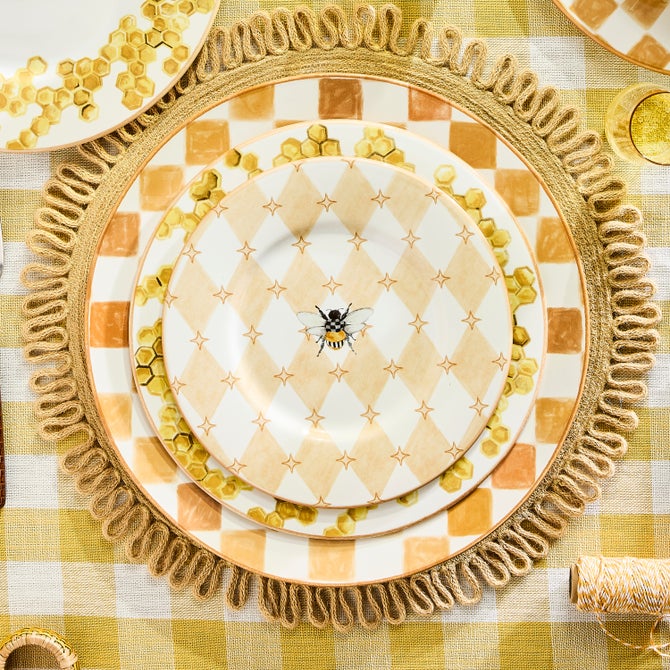 Queen Bee Salad Plate image number 1