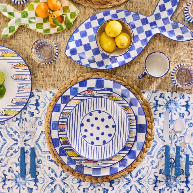 Go Fish Salad Plate image number 1