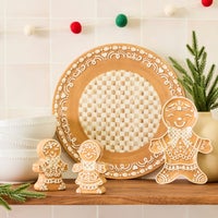 Mocha Check Gingerbread Dinner Plate