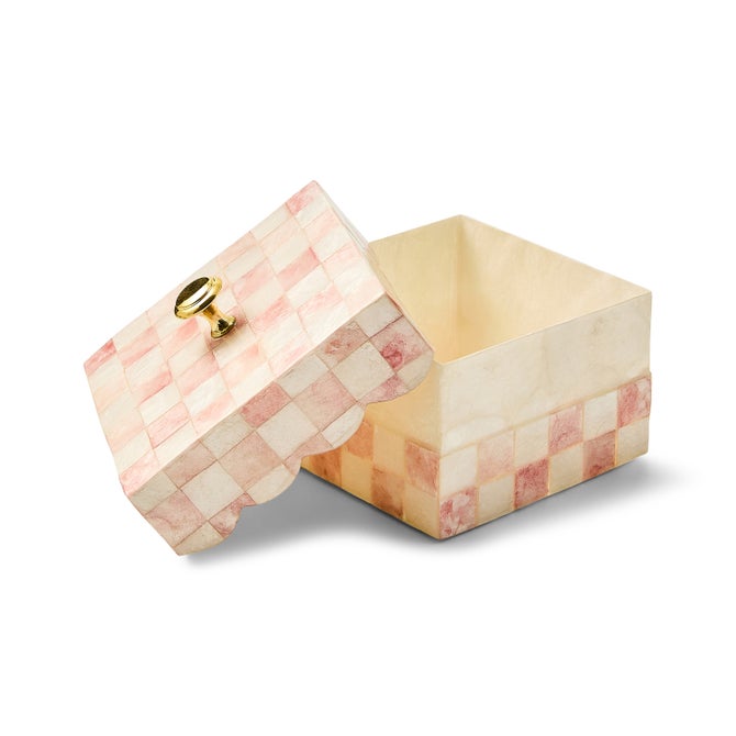Rosy Check Capiz Scalloped Box image number 2