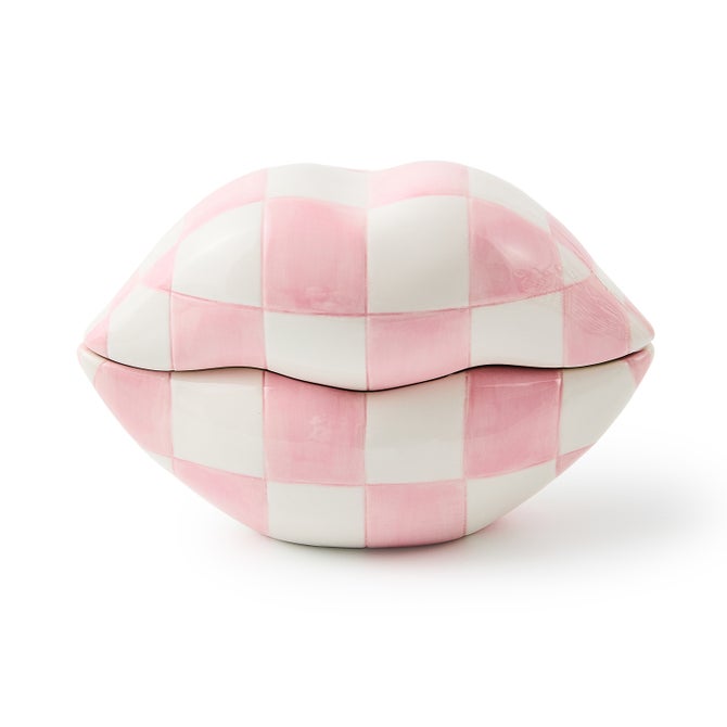Rosy Lips Kiss Me Box image number 0