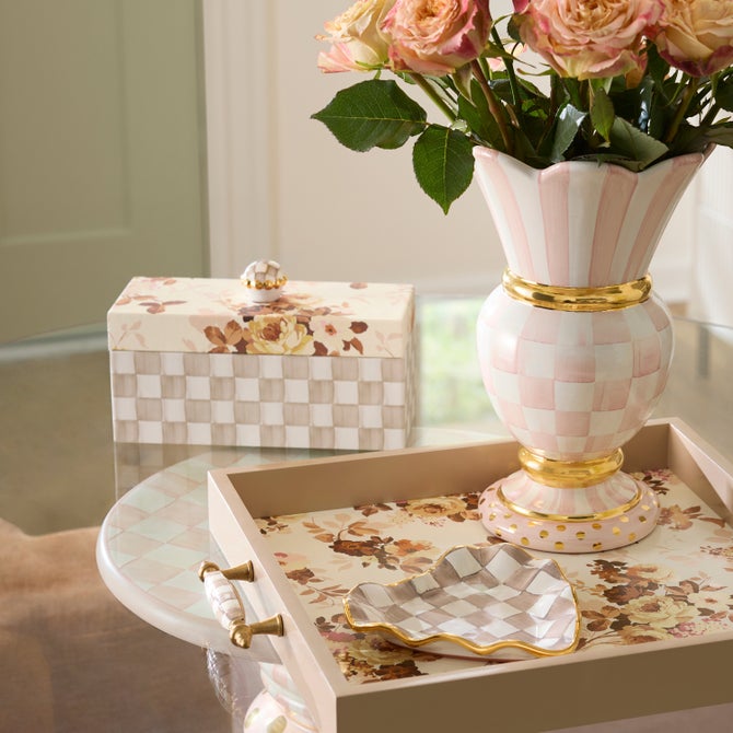 Wild Rose White Box image number 1