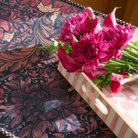 Rosy Check Serving Tray