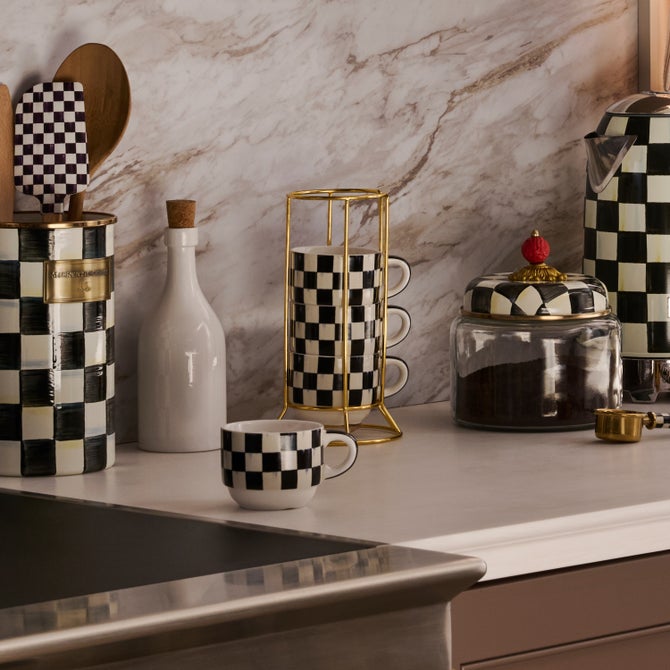 Courtly Check Cappuccino Cup Tower image number 3