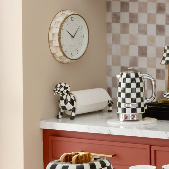 Dachshund Paper Towel Holder image number 1