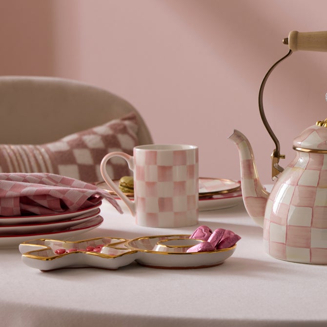 Rosy Check Porcelain Mug image number 1