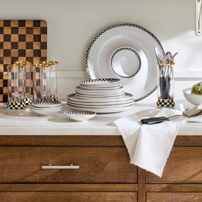 Courtly Check Everyday Small Plates, Set of 4 image number 6