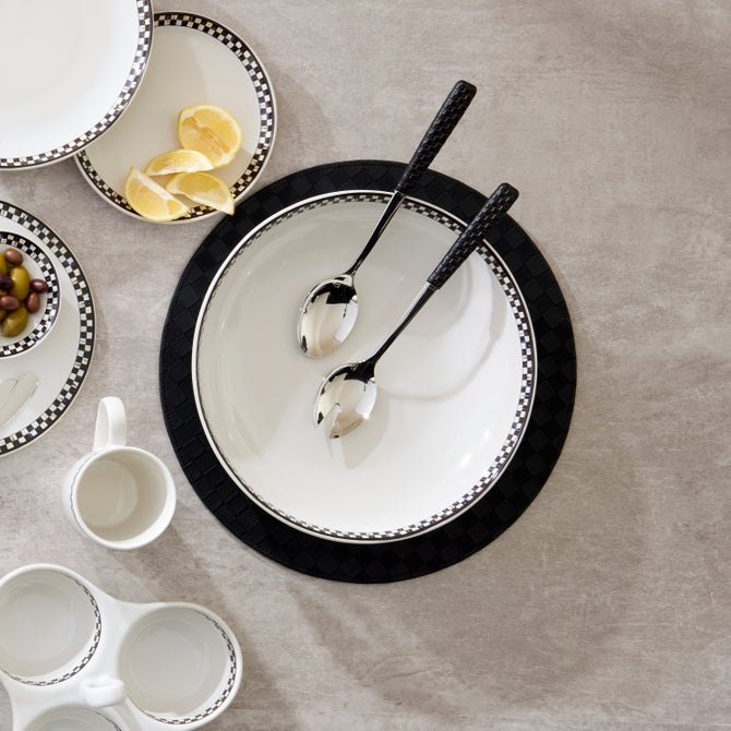 Courtly Check Everyday Serving Bowl image number 3