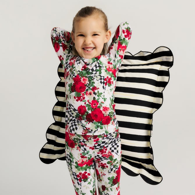 Posh Peanut Wild Rose Check Pajama Set image number 8