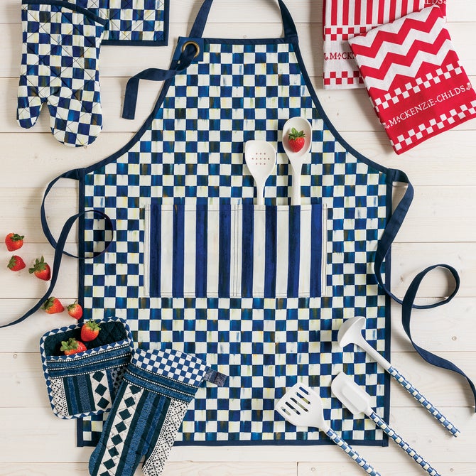 Royal Check Bistro Oven Mitt image number 2