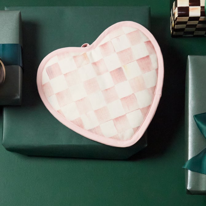 Rosy Check Heart Potholder image number 2