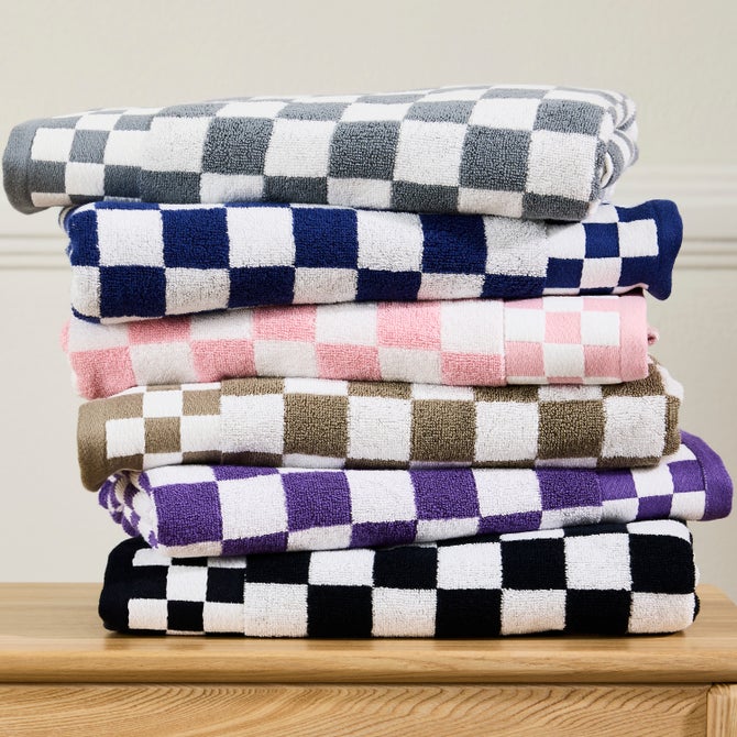 Indigo Check Bath Towel image number 1