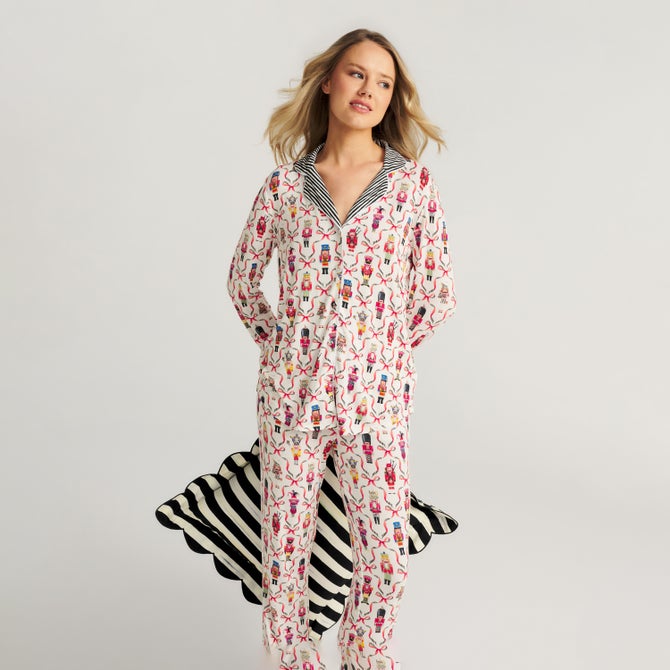 Posh Peanut Nutcrackers Women's Pajama Set image number 4
