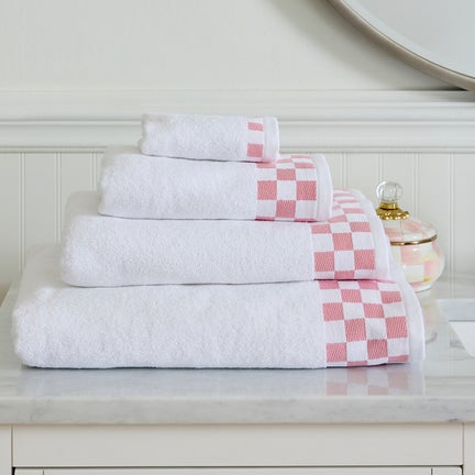 Washcloth with Rose Check Border