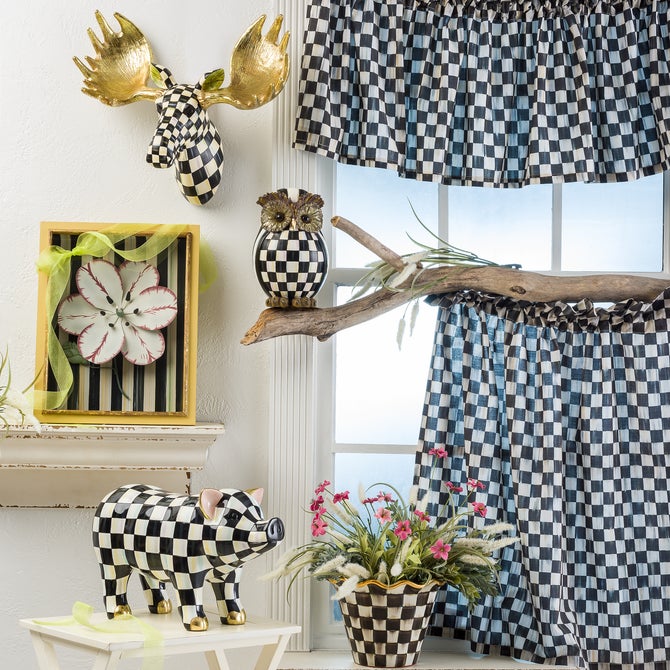 Courtly Check Cafe Valance image number 3