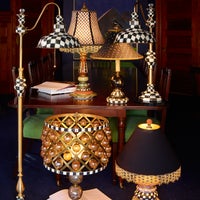 Courtly Farmhouse Floor Lamp