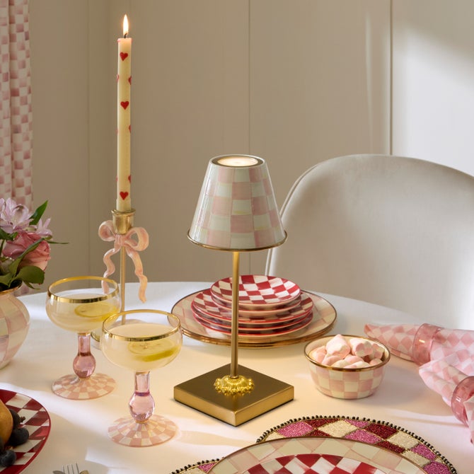 Rosy Check LED Rechargeable Cafe Table Lamp image number 8