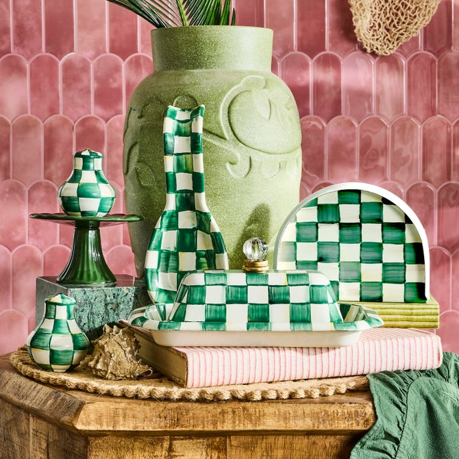 Emerald Check Butter Box image number 1